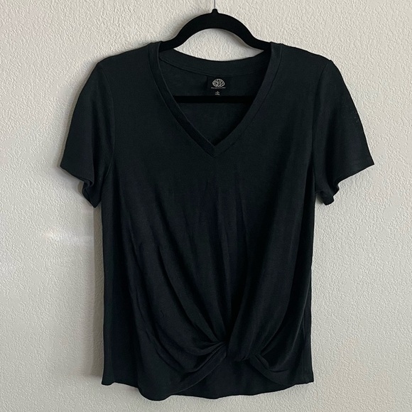 bobeau Tops - Bobeau Twist Front Burnout Tee